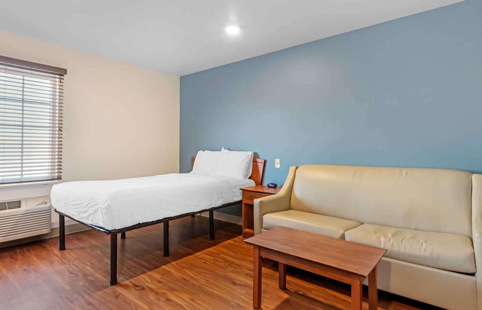 Extended Stay America Select Suites - Colorado Springs - Airport Exterior photo